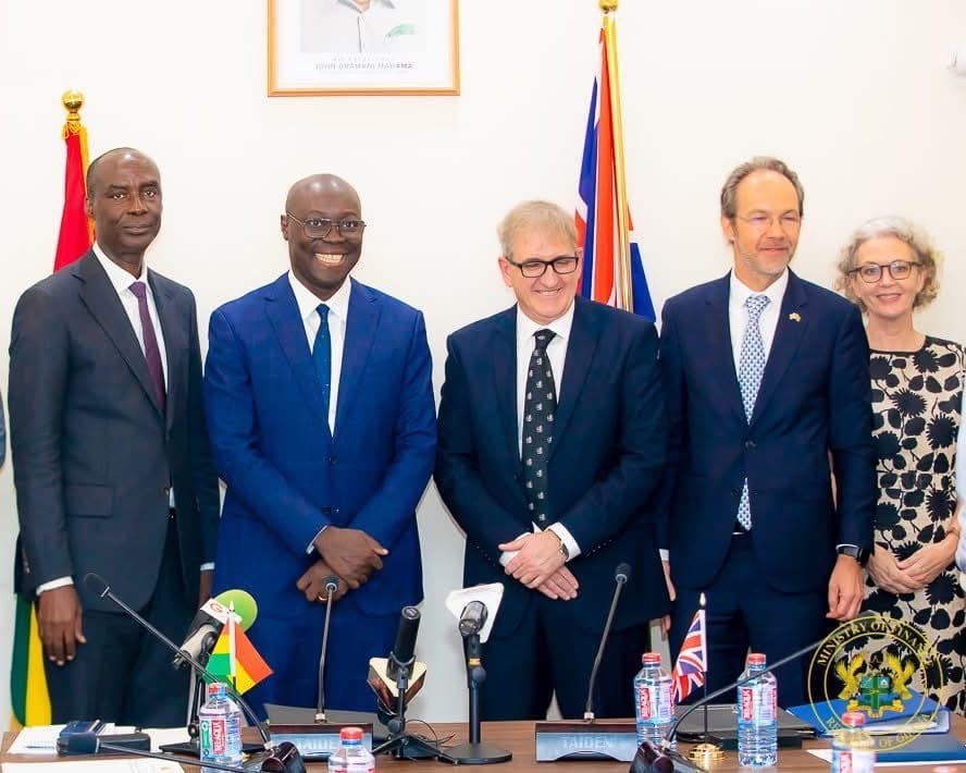 Ghana Signs $256m Debt Restructuring Agreement with UK