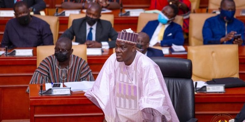 Education Ministry Orders Probe into Alleged GH¢30,000 Bribery in School Placement