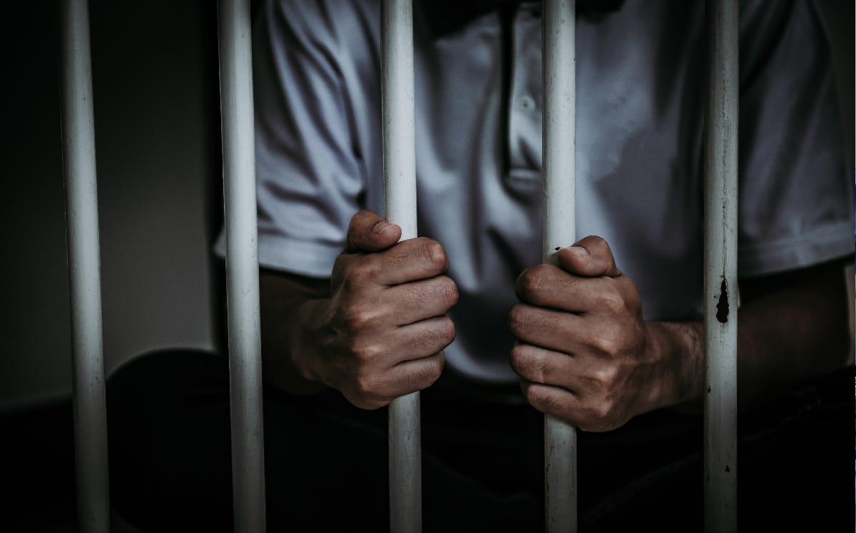 Trotro Mate Jailed 3 Months for Stealing GH¢7,000 and Phone at Tema Station