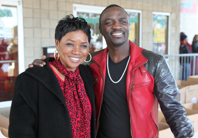 Akon’s Wife Files for Divorce After 29 Years, Demands €100 Million Compensation